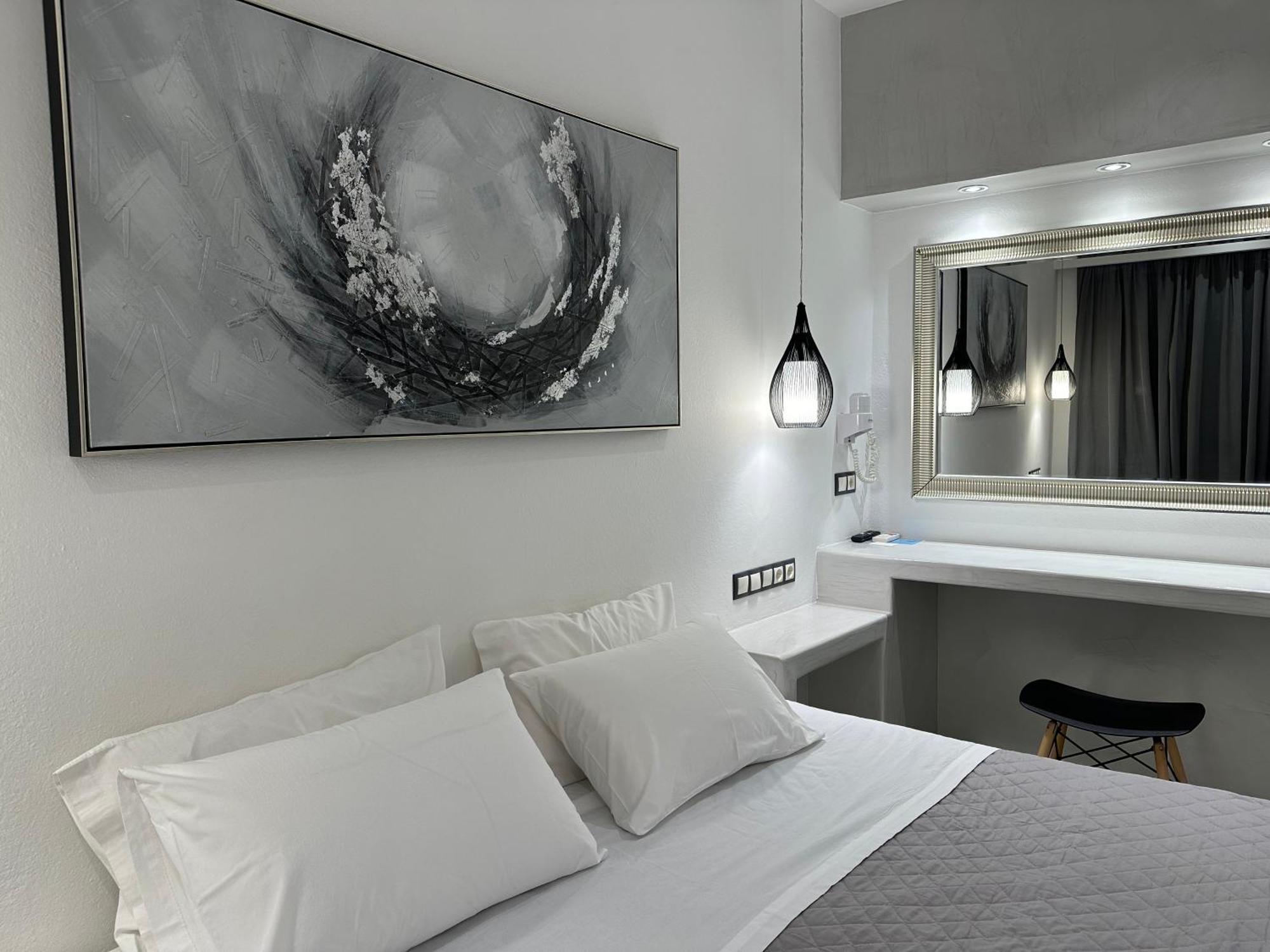 Aphrodite Hotel & Apartments Chora de Ios Exterior foto
